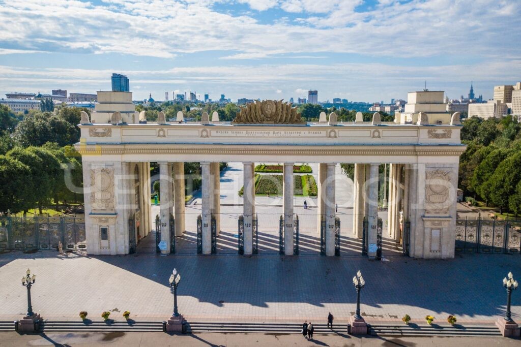 Центральный парк культуры и отдыха им. М. Горького рядом с ЖК Андреевский